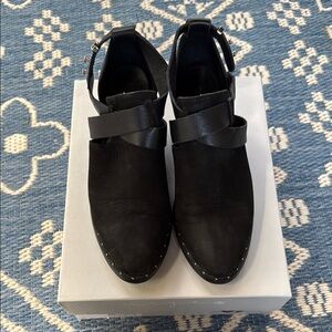 Urban Outfitters Black Urge Chloe Cut Out Boot size 39